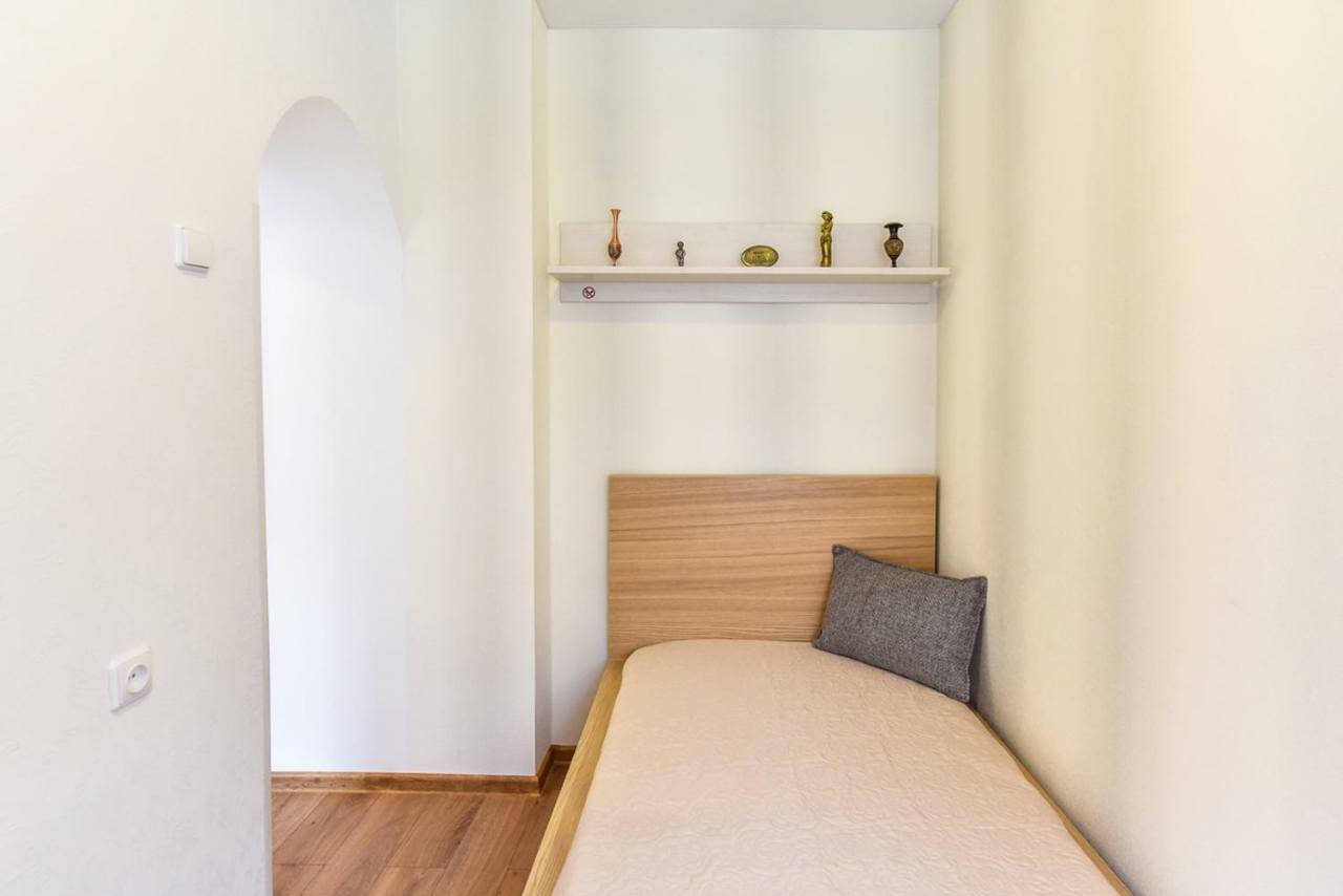Baltieji Senamiescio Apartamentai Prie Aqua Parko Druskininkai Exterior foto
